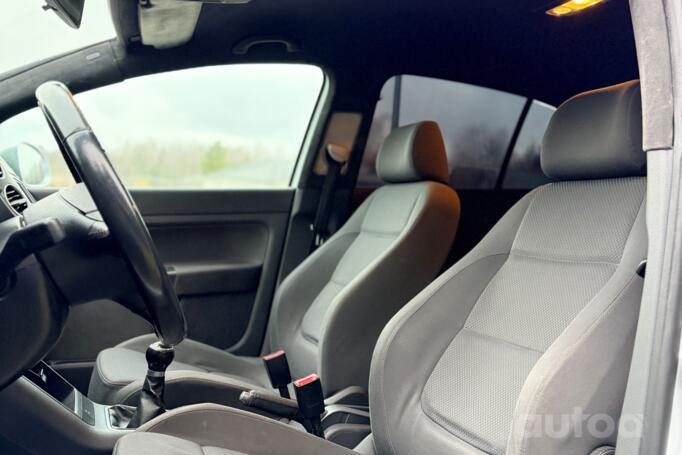 Volkswagen Golf Plus 1 generation