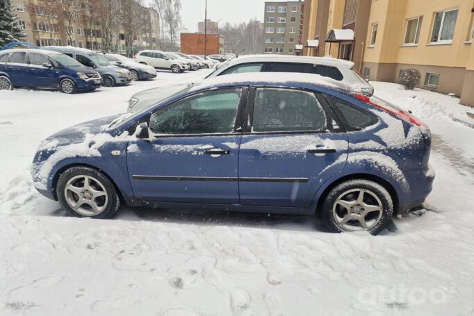Ford Focus 2 generation Hatchback 5-doors