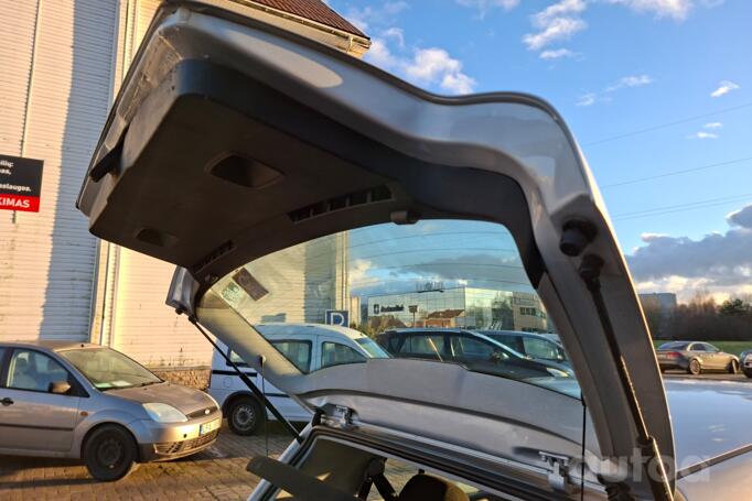 Volkswagen Golf 4 generation Hatchback 5-doors