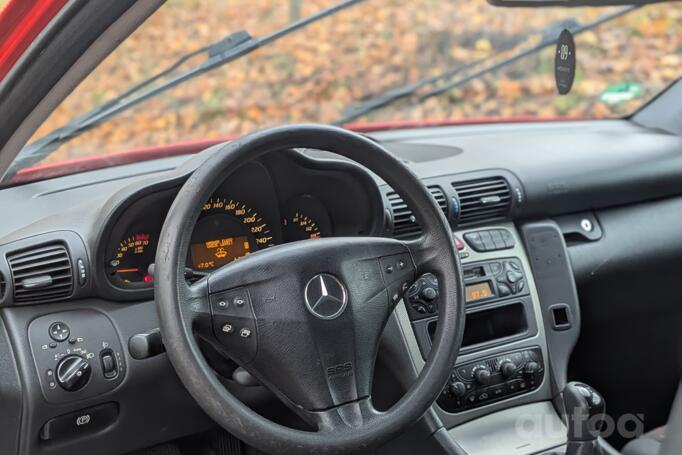 Mercedes-Benz C-Class W203/S203/CL203 Coupe 3-doors