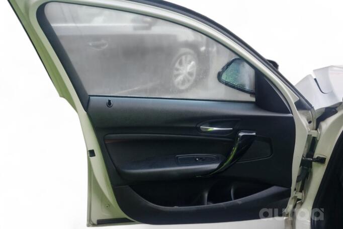 BMW 1 Series F20/F21 [restyling] Hatchback