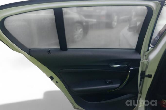 BMW 1 Series F20/F21 [restyling] Hatchback