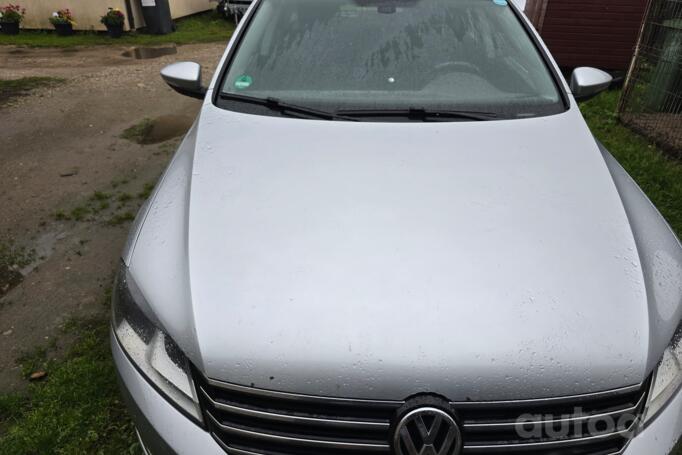 Volkswagen Passat B7 Variant wagon 5-doors