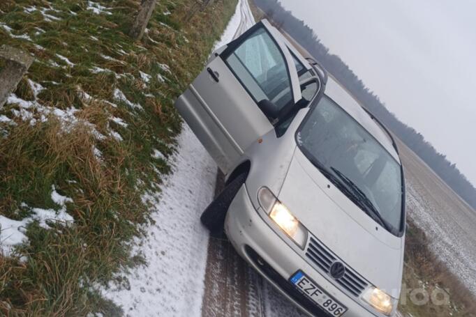 Volkswagen Sharan 1 generation Minivan 5-doors