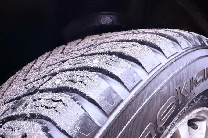 Subaru Forester 2 generation STi crossover 5-doors