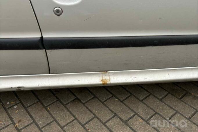 Peugeot 206 1 generation Hatchback 5-doors