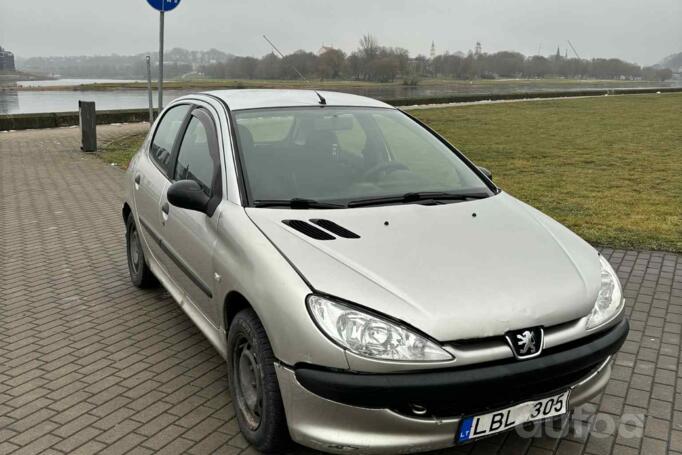 Peugeot 206 1 generation Hatchback 5-doors