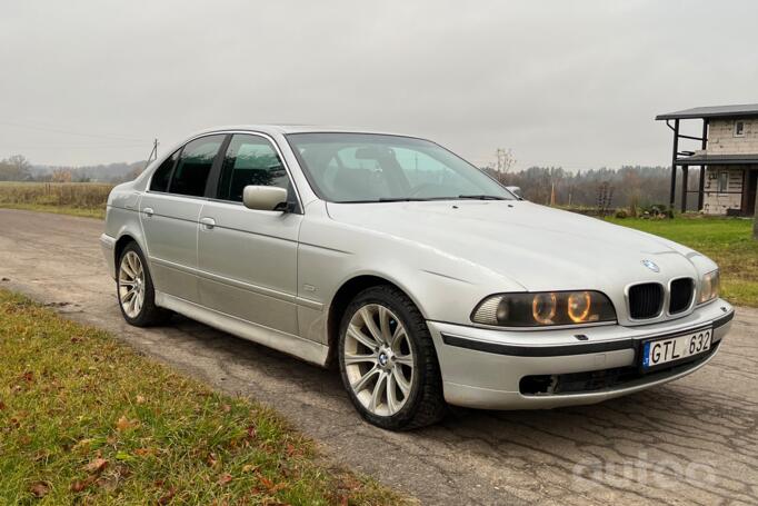 BMW 5 Series E39 Sedan 4-doors