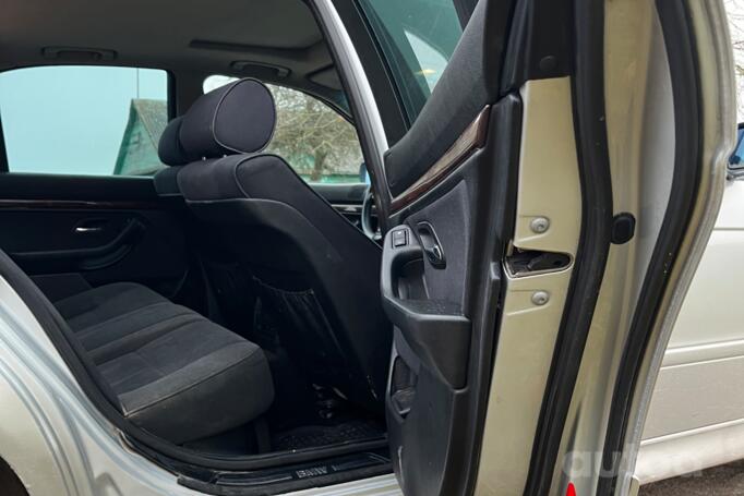 BMW 5 Series E39 Sedan 4-doors