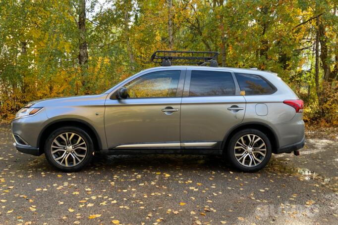 Mitsubishi Outlander 3 generation [3th restyling] Crossover
