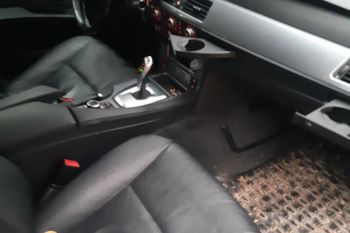 BMW 5 Series E60/E61 [restyling] Touring wagon