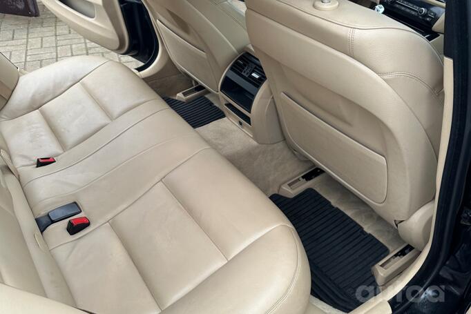 BMW 5 Series F07/F10/F11 [restyling] Touring wagon