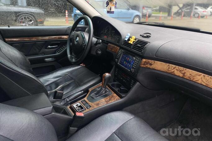 BMW 5 Series E39 Touring wagon