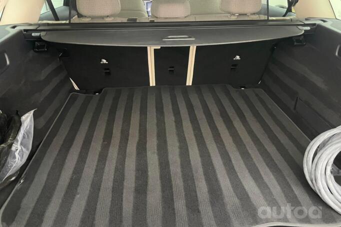 Mercedes-Benz E-Class W214