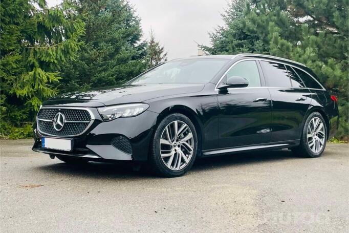 Mercedes-Benz E-Class W214