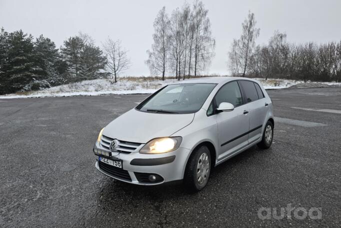 Volkswagen Golf Plus 1 generation