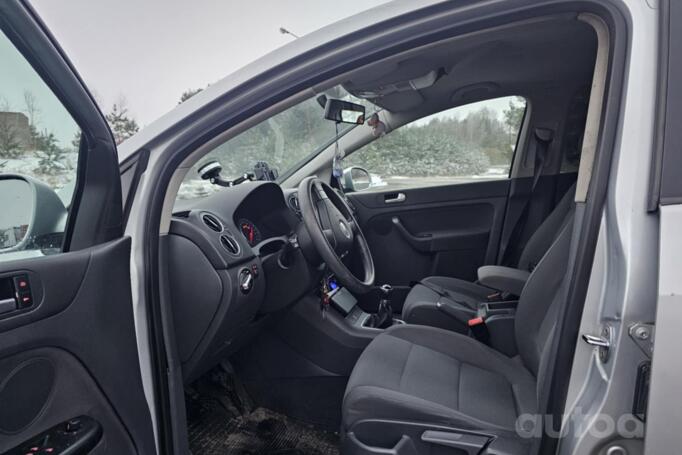 Volkswagen Golf Plus 1 generation