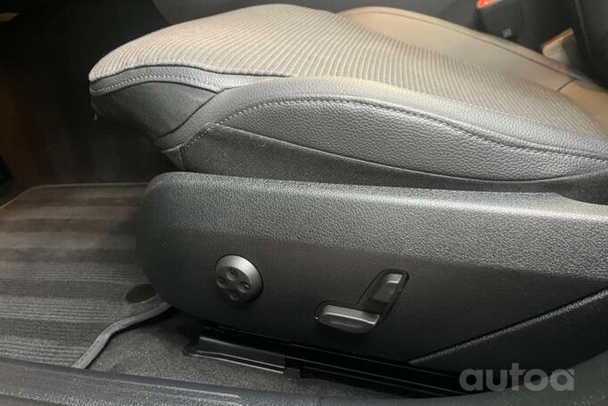 Mercedes-Benz C-Class W206