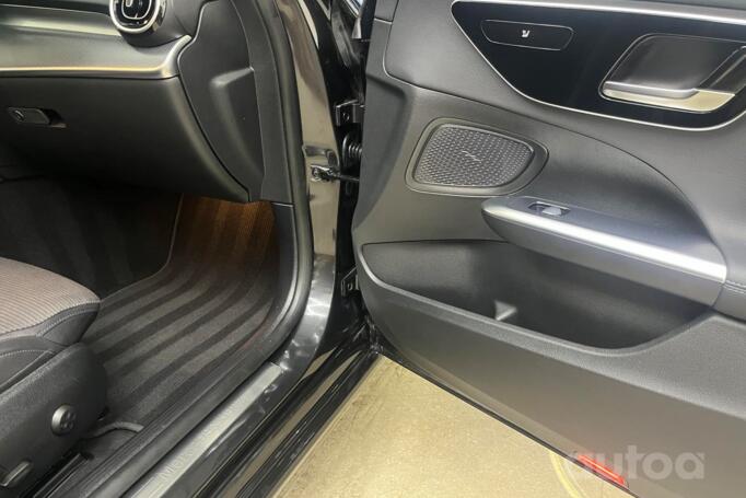 Mercedes-Benz C-Class W206