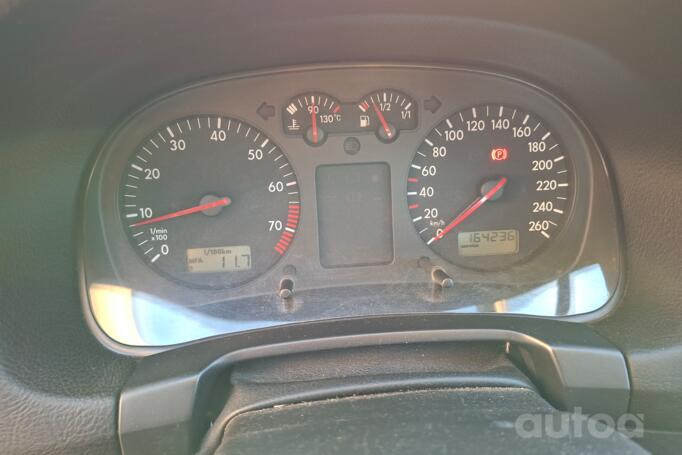 Volkswagen Golf 4 generation Hatchback 5-doors