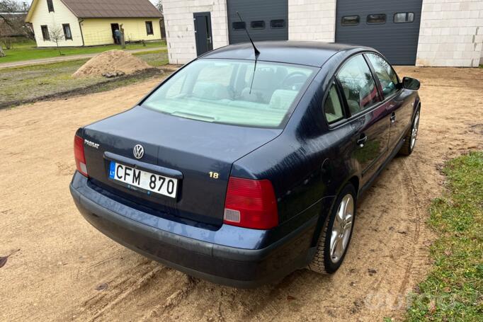 Volkswagen Passat B5 Sedan 4-doors