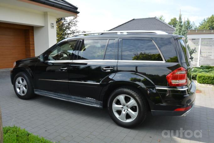 Mercedes-Benz GL-Class X164 [restyling] SUV 5-doors