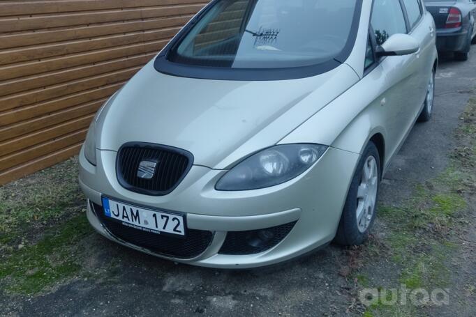 SEAT Toledo 3 generation Hatchback