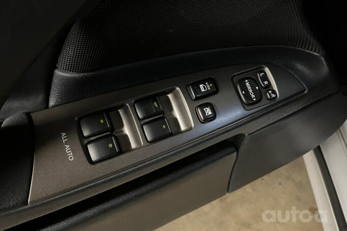 Lexus IS XE20 Sedan 4-doors