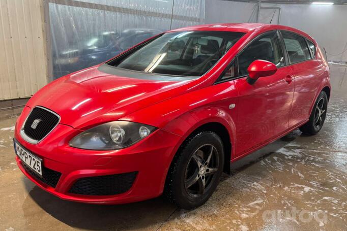 SEAT Leon 2 generation [restyling] Cupra hatchback 5-doors