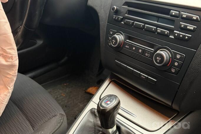 BMW 1 Series E81/E82/E87/E88 [restyling] Hatchback 5-doors