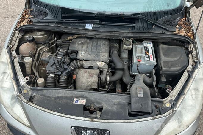 Peugeot 307 1 generation [restyling] Hatchback 5-doors