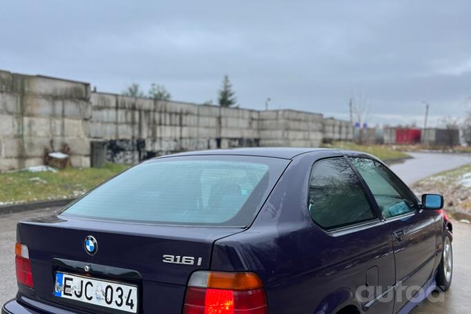 BMW 3 Series E36 Compact hatchback