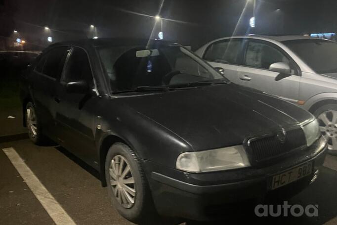 Skoda Octavia 1 generation [restyling] Liftback 5-doors