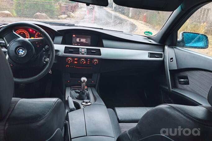 BMW 5 Series E60/E61 Touring wagon