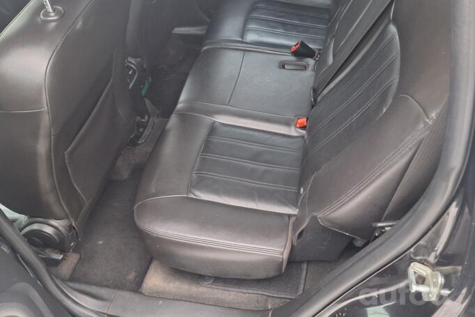 Chevrolet Orlando 1 generation Minivan