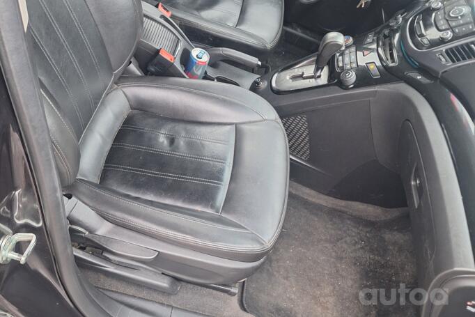 Chevrolet Orlando 1 generation Minivan