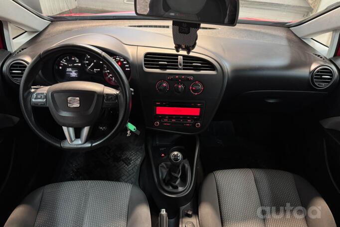 SEAT Leon 2 generation [restyling] Cupra hatchback 5-doors