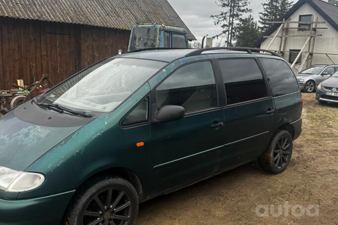 Volkswagen Sharan 1 generation Minivan 5-doors
