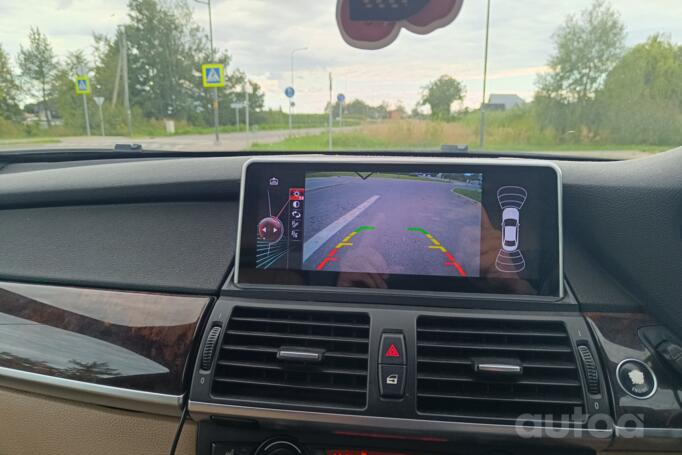 BMW X5 E70 Crossover