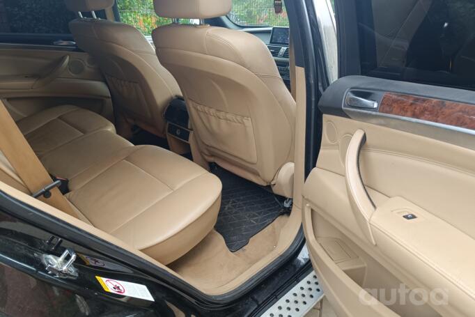 BMW X5 E70 Crossover