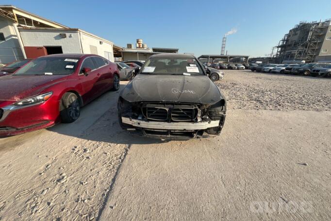 BMW 5 Series F07/F10/F11 [restyling] Sedan