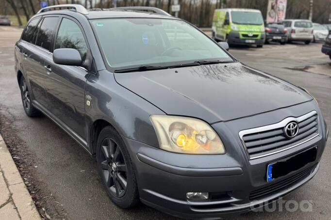 Toyota Avensis 2 generation wagon