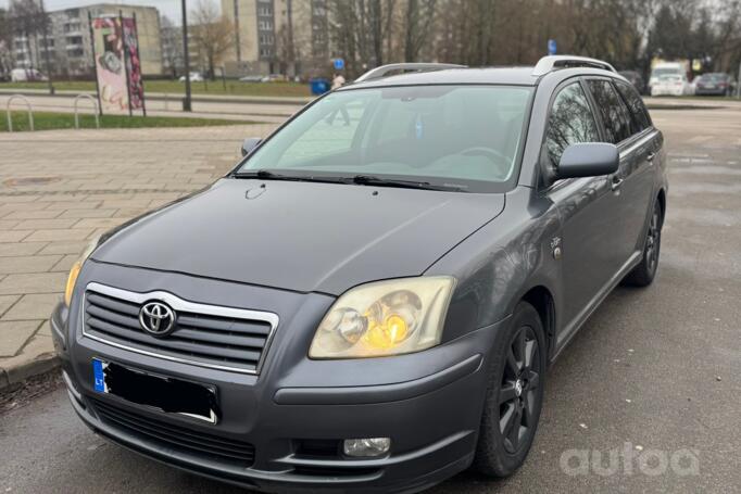 Toyota Avensis 2 generation wagon