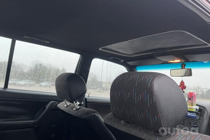 Volkswagen Golf 3 generation Hatchback 5-doors