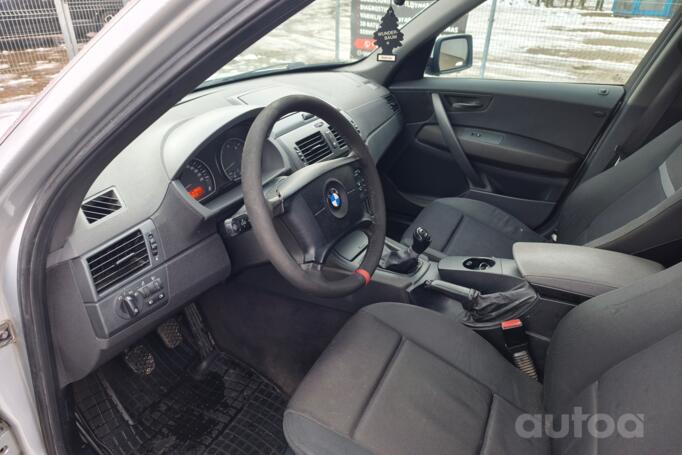 BMW X3 E83 Crossover