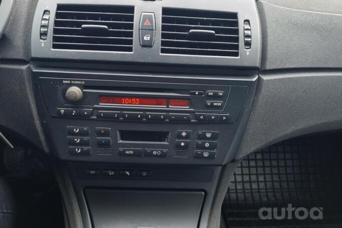 BMW X3 E83 Crossover