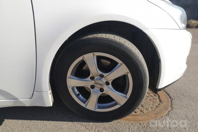 Toyota Avensis 3 generation wagon