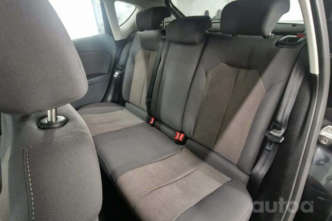 SEAT Leon 2 generation [restyling] Hatchback 5-doors