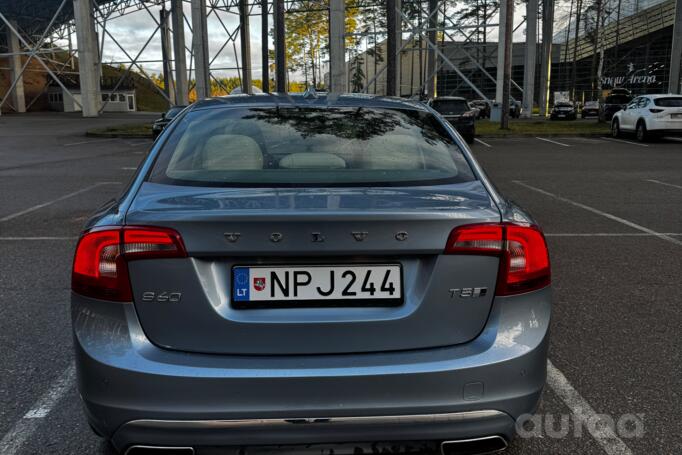 Volvo S60 2 generation [restyling] Sedan 4-doors