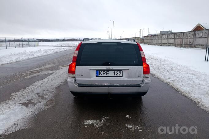 Volvo V70 2 generation R wagon 5-doors
